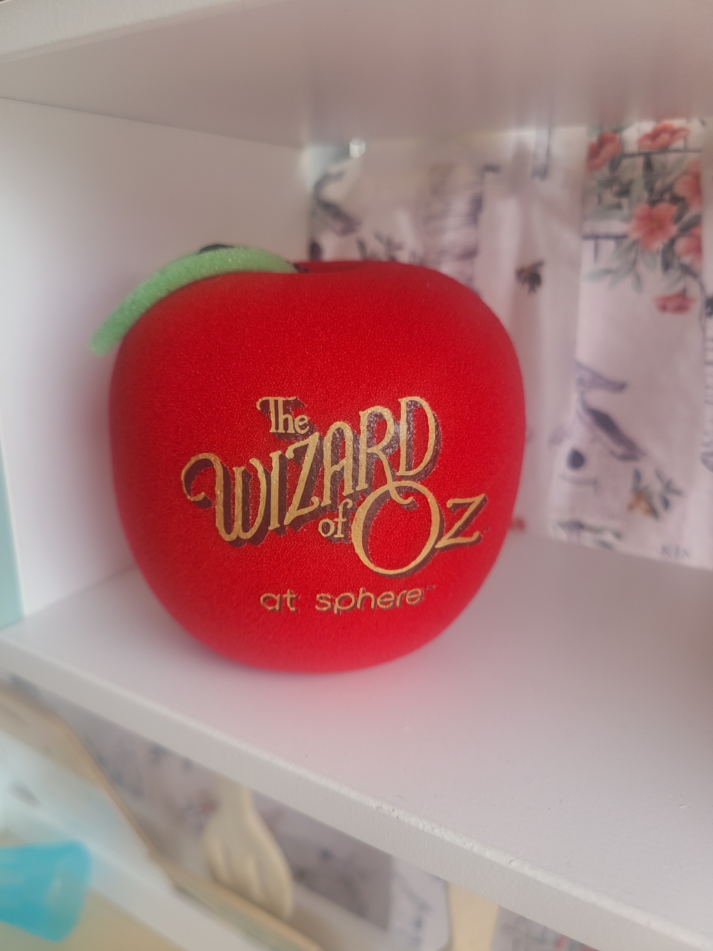 The Wizard of Oz Red Velvet Apple Decor - Gold Logo